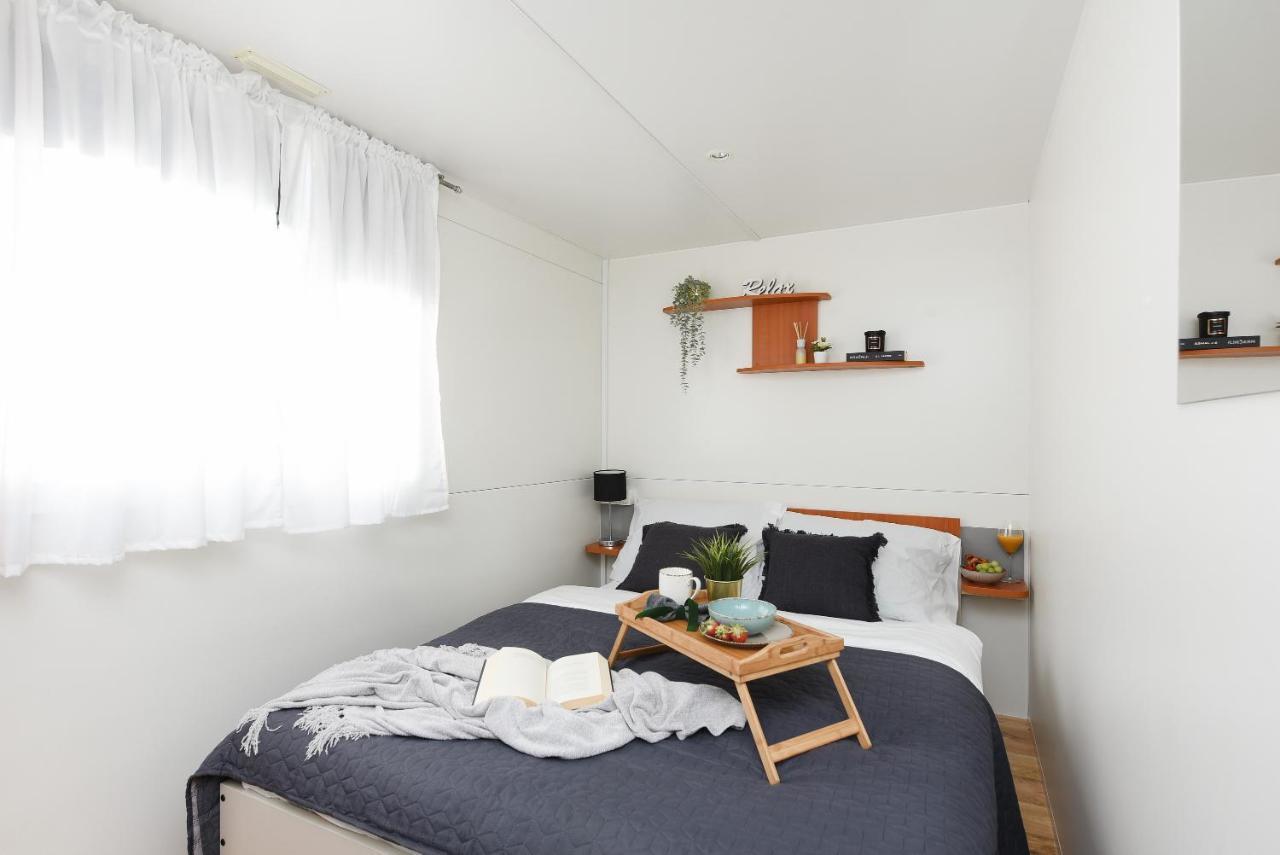 Mia Mobile Home With Jacuzzi Ždrelac エクステリア 写真