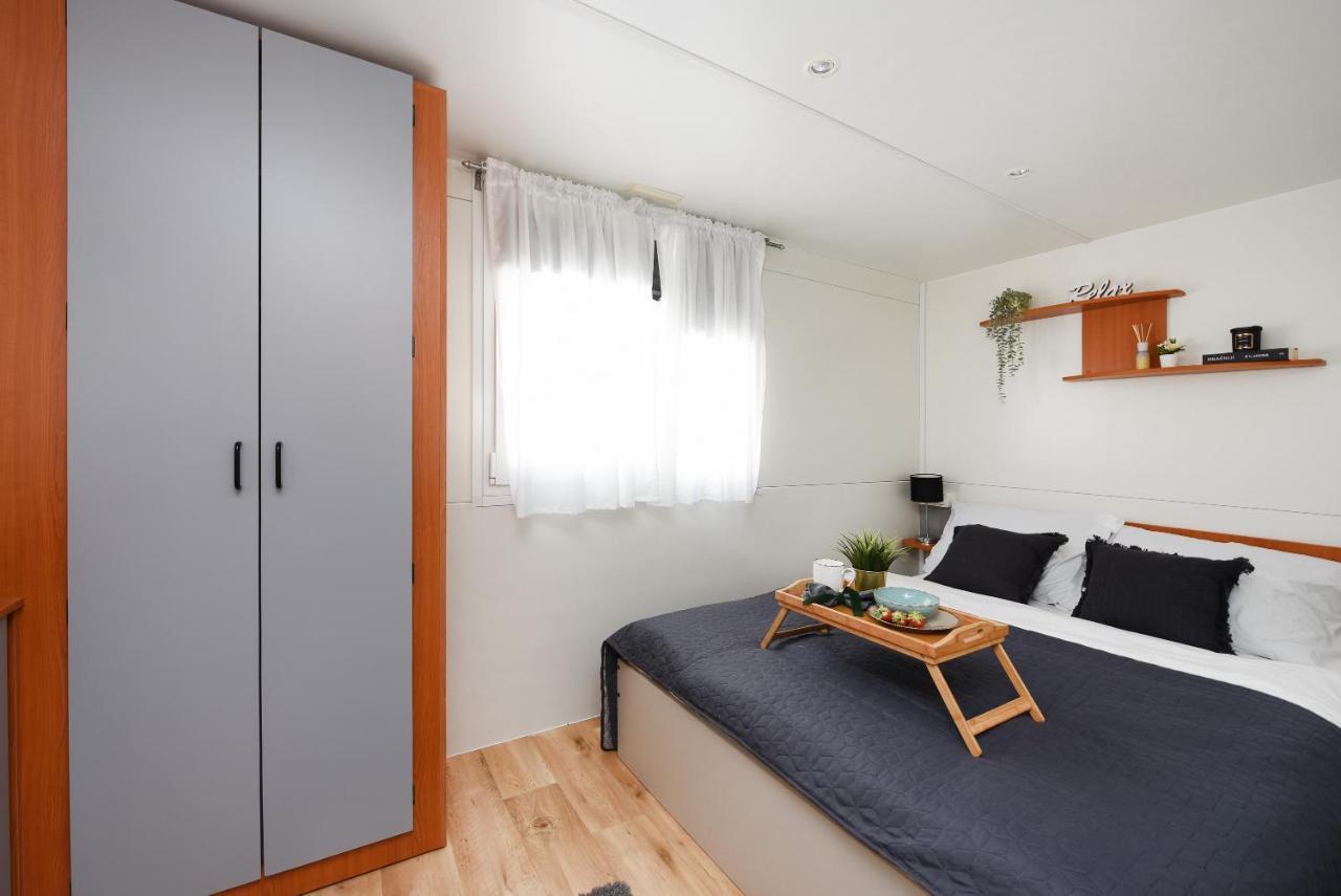 Mia Mobile Home With Jacuzzi Ždrelac エクステリア 写真