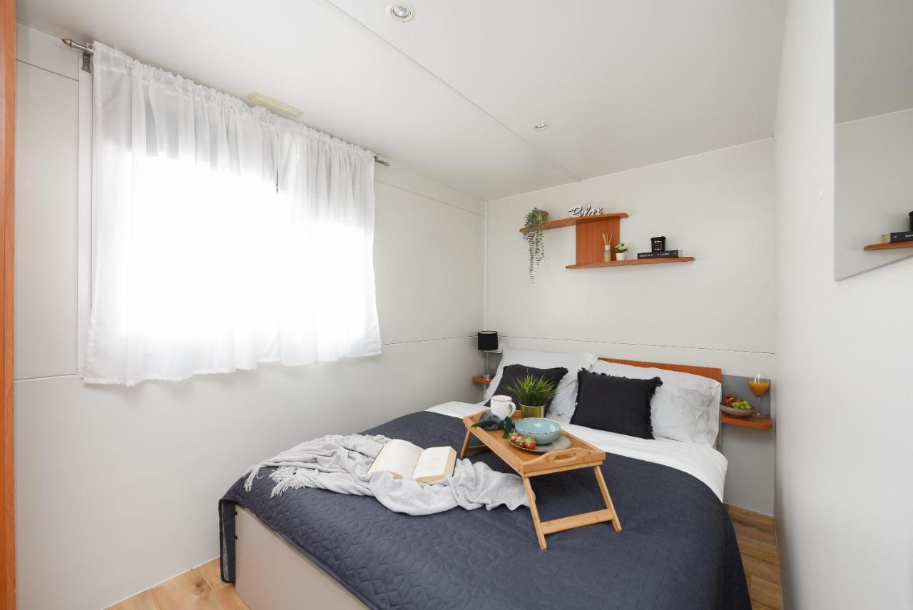 Mia Mobile Home With Jacuzzi Ždrelac エクステリア 写真
