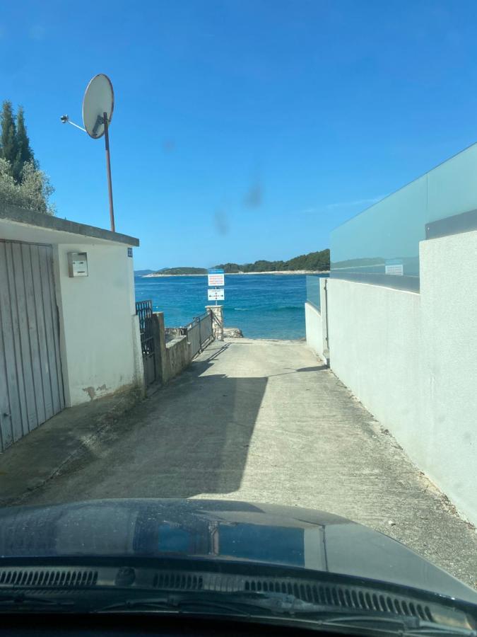Mia Mobile Home With Jacuzzi Ždrelac エクステリア 写真